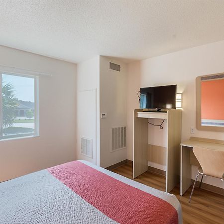 Motel 6-Columbia, Sc - Fort Jackson Area Екстериор снимка