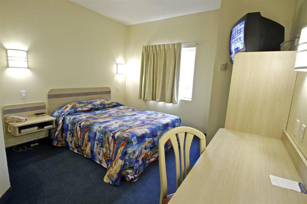 Motel 6-Columbia, Sc - Fort Jackson Area Стая снимка